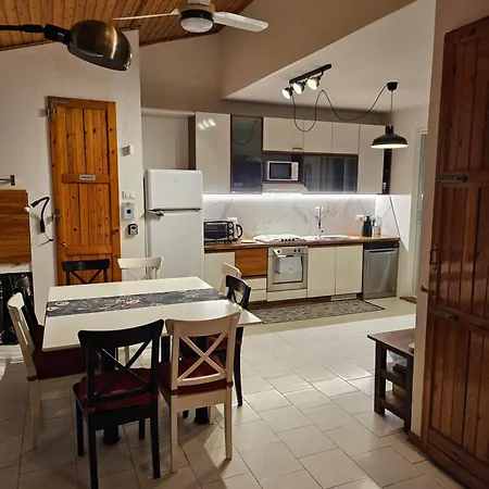 度假居 Mavalupa 利多尔德纳西奥尼